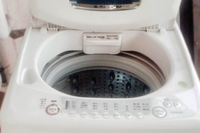 Washing machine at Edo Tokyo Hostel