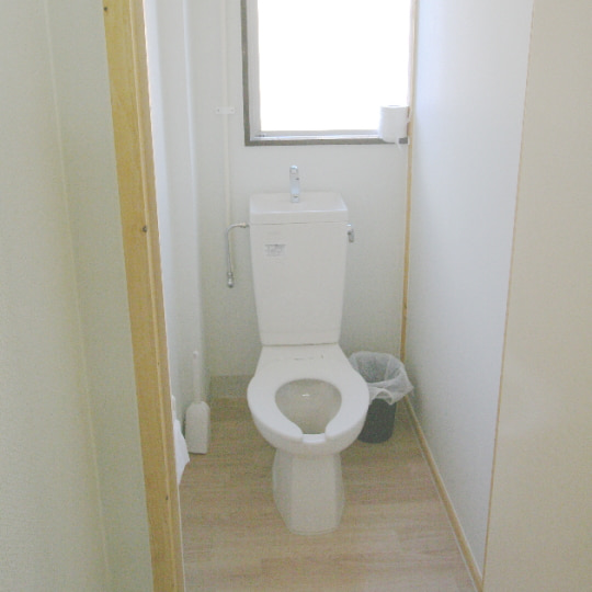 Toilet at Edo Tokyo Hostel
